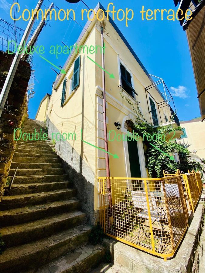 Al Castello Apartment Riomaggiore Bagian luar foto