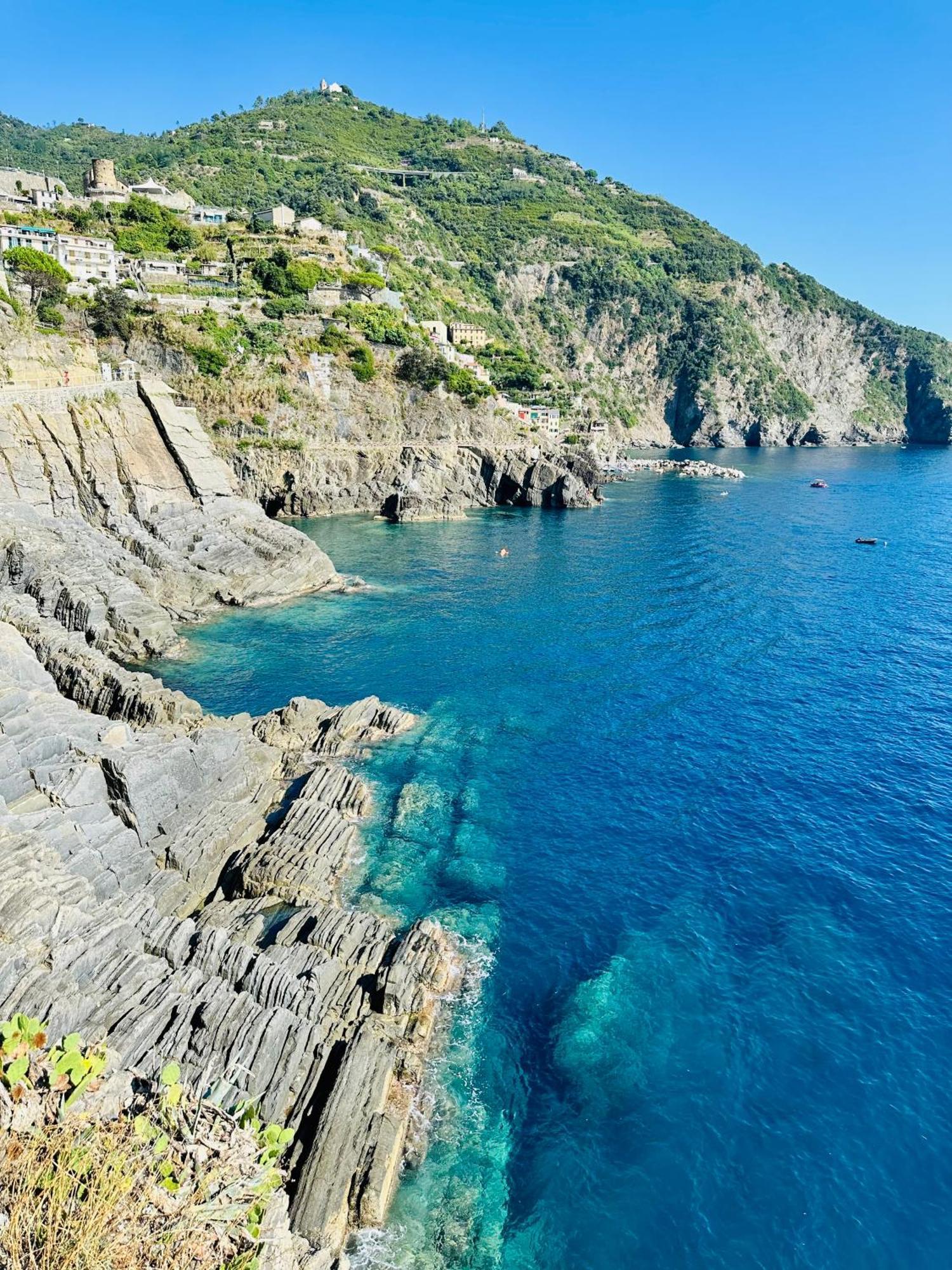 Al Castello Apartment Riomaggiore Bagian luar foto